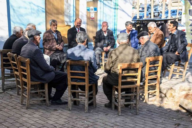 Araban’da Bozulan Yollar Onarılıyor