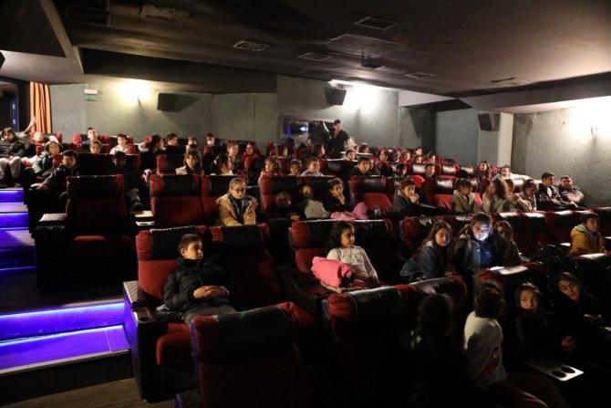 Bodrumlu Gençlere Önce Üretsiz Kurs, Sonra Karne Hediyesi