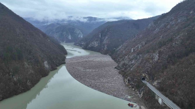 Bosna Hersek’te Ekolojik Felaket Sinyali