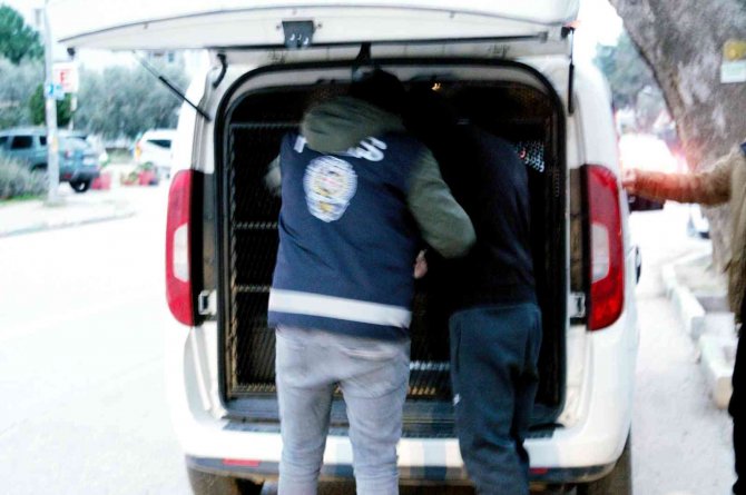 Bursa’da Hırsızlıktan 9 Kişi Tutuklandı