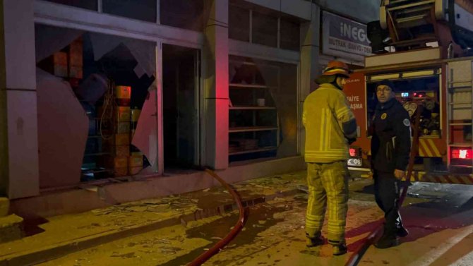 Tatlı İmalathanesinde Tüp Patlaması Kamerada