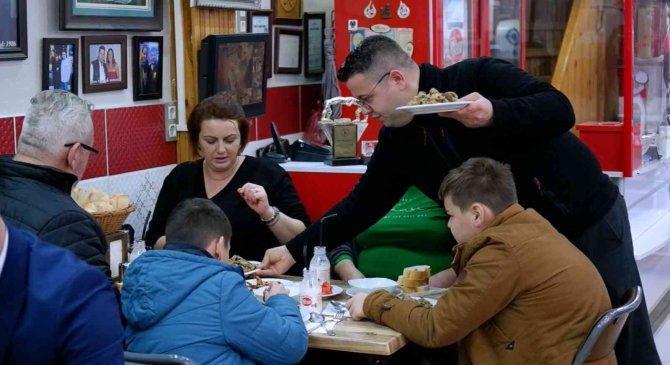 Edirne’de Tava Ciğercilerin Çoğunluğu Tarifenin Altında Satma Ve Zam Yapmama Kararı Aldı