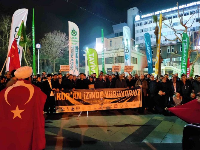 İ̇sveç’e Tekbir Sesleriyle Tepki Gösterildi