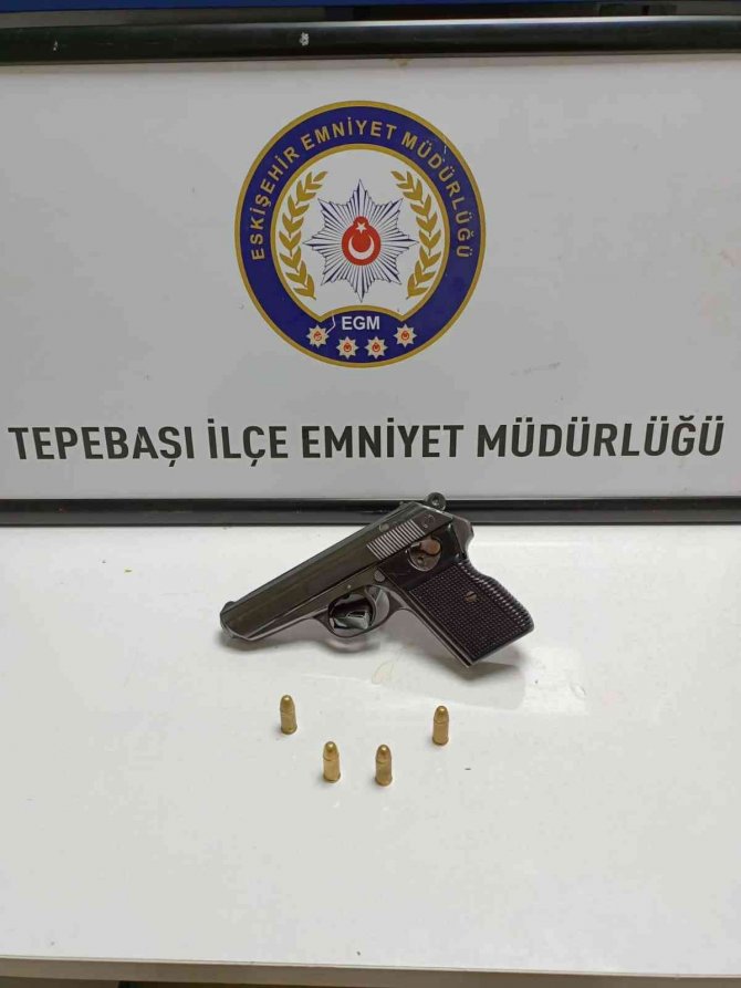 Kesinleşmiş Hapis Ve Aranması Bulunan Şahıslar Yakalandı