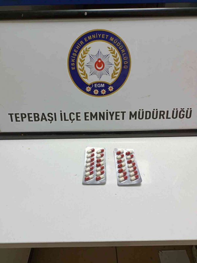 Kesinleşmiş Hapis Ve Aranması Bulunan Şahıslar Yakalandı