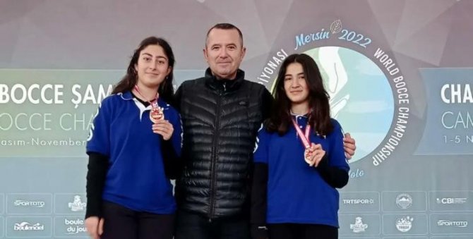 Eskişehirli Kadın Sporculardan Altın Madalya