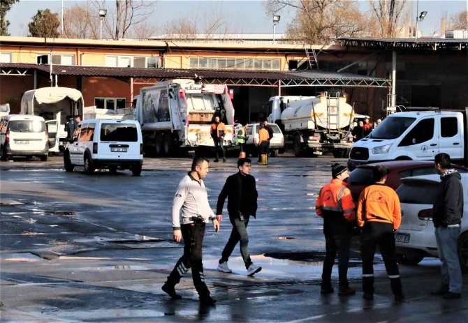 İ̇şten Çıkarılınca Silahla Şantiyeyi Bastı, Ekipleri Alarma Geçirdi