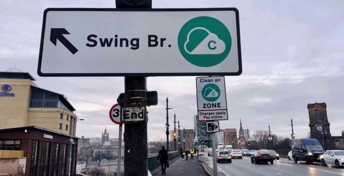 İ̇ngiltere Temiz Hava Bölgesi Uygulamasını Genişletiyor