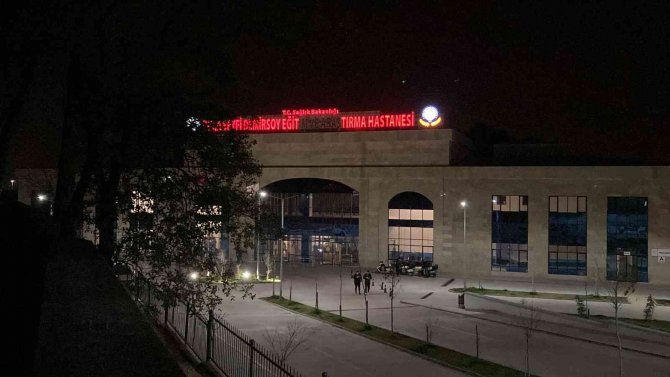 Tartıştığı Eşini Tabancayla Vurdu, Olay Yerinden Kaçtı
