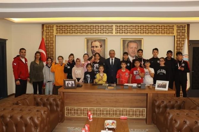 Başkan Kaplan, Koçarlı Belediyespor Atletizm Takımı’nı Ağırladı