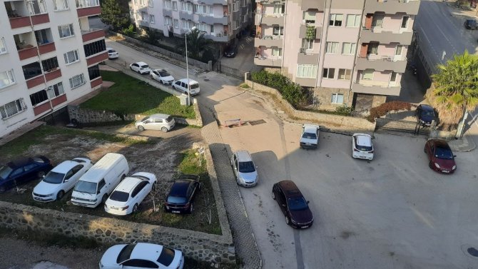 Hırsızlar Mudanya’da Rögar Kapağı Bırakmadı