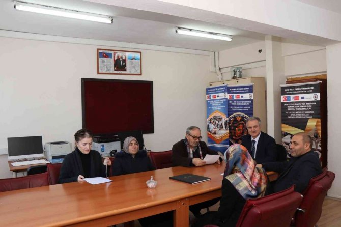 Çıraklık Eğitim Personeli Job Shadowing Eğitimi İçin İ̇spanya’ya Gitti