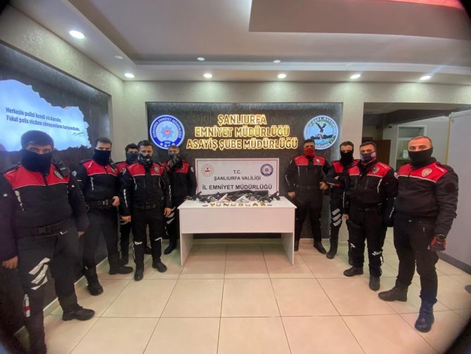 Şanlıurfa’da 10 Silah Ele Geçirildi: 14 Gözaltı