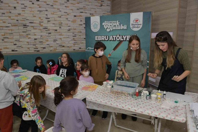 Biletsiz, Ücretsiz Şenlik