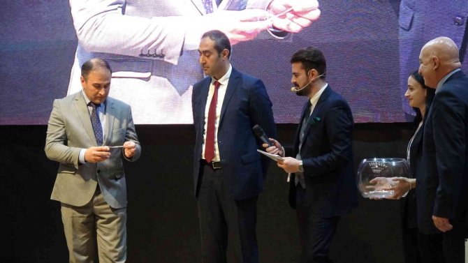 Burdur’da Toki̇ Kuraları Çekildi, Bin 116 Konutun Hak Sahipleri Belli Oldu