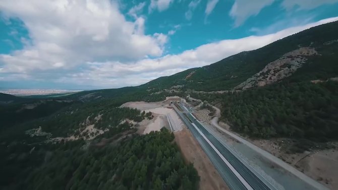 Bakan Adil Karaismailoğlu’ndan Honaz Tüneli Paylaşımı