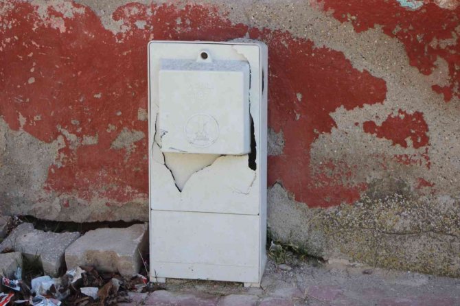 Evlerin Doğal Gaz Kutusundaki Bakır Çubukları Çalan Şüpheliler Tutuklandı