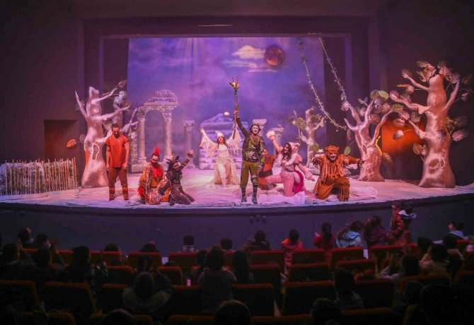 Van’da 5 Ayda 139 Bin Çocuk Sanat Etkinlikleriyle Buluştu