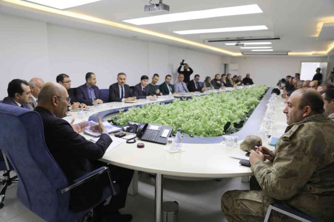 Başkan Vekili Aydın: “Her Zaman Muhtarlarımızın Yanında Olduk”