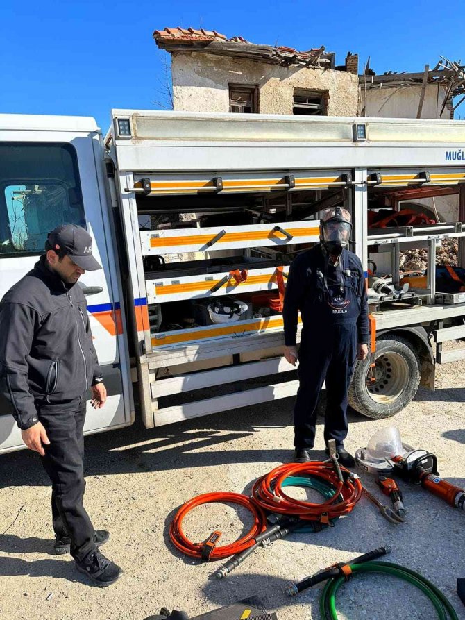 Muğla’da Muhtarlar Destek Afad Gönüllüsü Oluyor