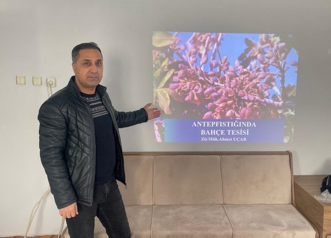 Tut İlçesinde Antepfıstığı Üreticilerine Eğitim Verildi