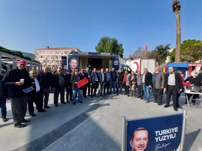 Ak Parti Söke ‘Ak Nokta’ İle Vatandaşlarla Buluşmaya Devam Ediyor