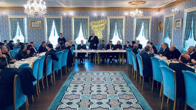 Başkan Öz, Milletvekili Aday Adaylığı İçin Görevinden İstifa Etti