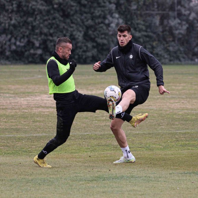 Altay, Ankara Keçiörengücü Maçının Hazırlıklarına Devam Etti