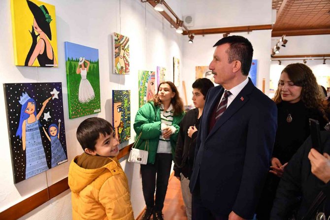 Altındağlı Gençlerden Resim Sergisi