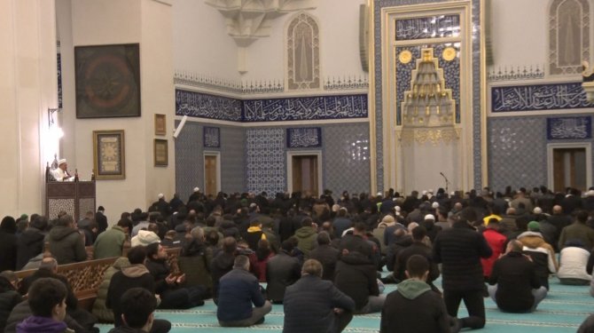 Ankara’da Regaip Kandili Sevinci