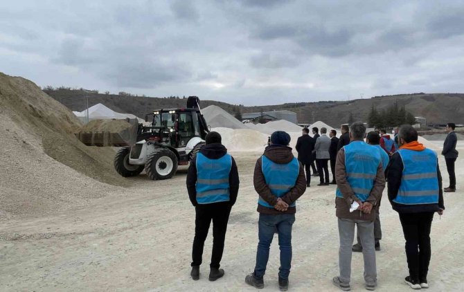 Bu Projeyle Dezavantajlı Yükümlüler, İş Makinesi Operatörü Olacak