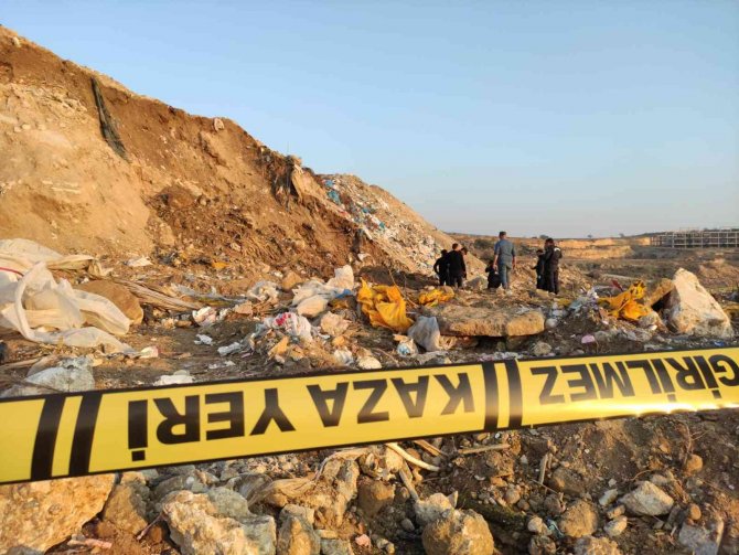 Kocasının Mahallesinde Bulunamayan Kayıp Mine, Otelin Etrafında Aranıyor