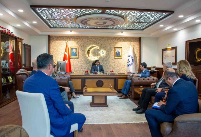 Adü Rektörü, Didim Kaymakamı Kuruca’yı Ağırladı