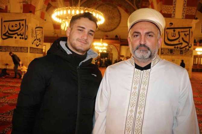 Edirne’de Regaip Kandili Coşkusu