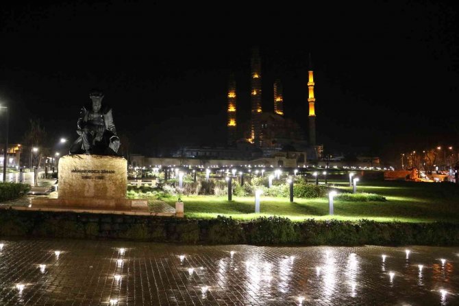Edirne’de Regaip Kandili Coşkusu