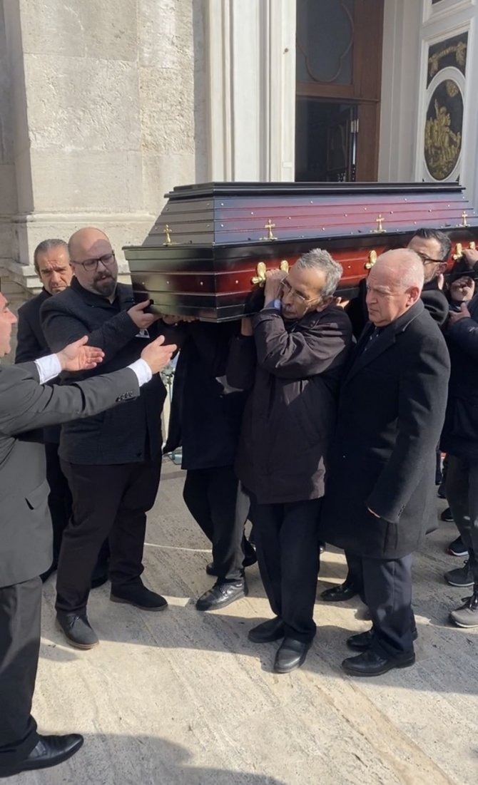 Karaköy’de Kilise Lojmanındaki Yangında Hayatını Kaybeden Fehim Atsup İçin Tören Düzenlendi
