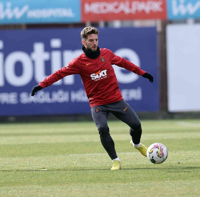 Galatasaray, Giresunspor Maçı Hazırlıklarını Sürdürdü