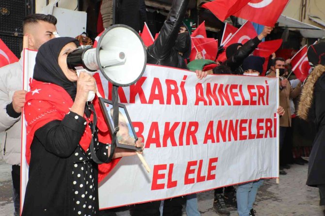 Hakkarili Annelerin Evlat Nöbeti 41’inci Haftada