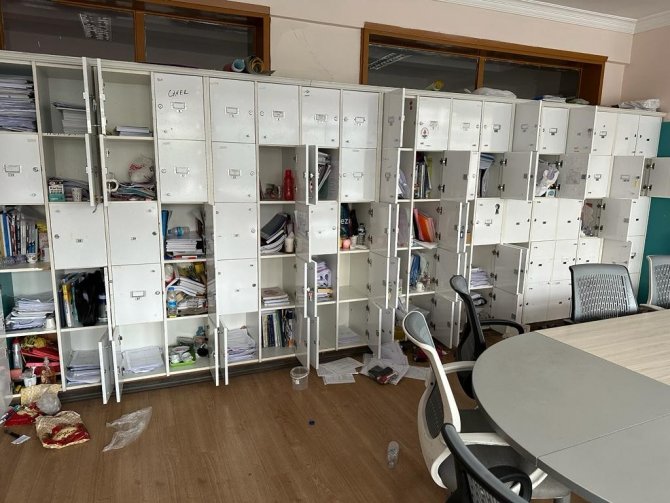 Okul Hırsızı Kıskıvrak Yakalandı