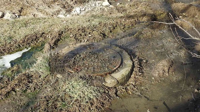 Kanalizasyon Suyu Tarlalara Akıyor