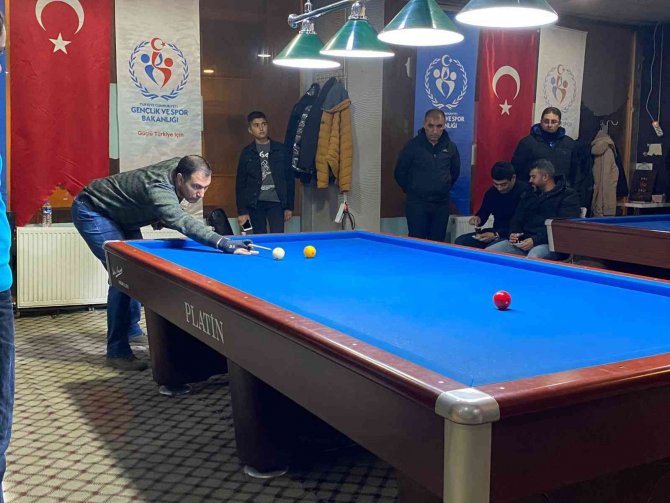 Kars’ta 3 Bant Bilardo Şampiyonası Sona Erdi
