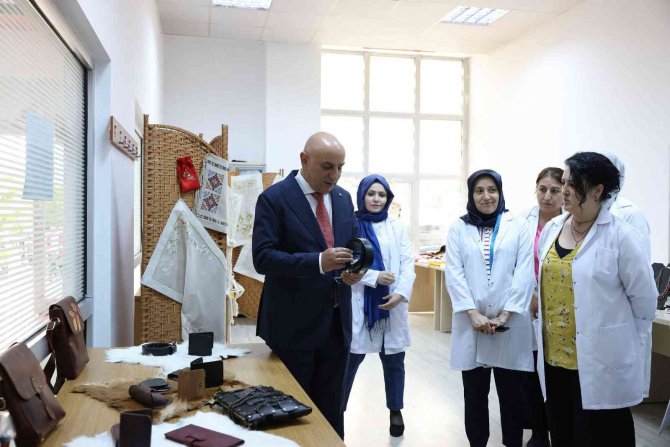 Keçmek’te İkinci Dönem Kurs Kayıtları Devam Ediyor