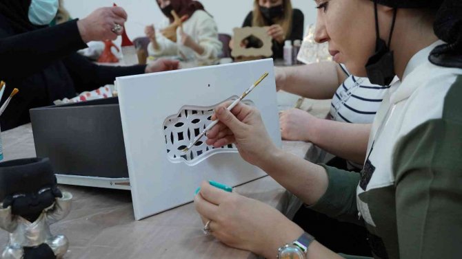 Keçmek’te İkinci Dönem Kurs Kayıtları Devam Ediyor