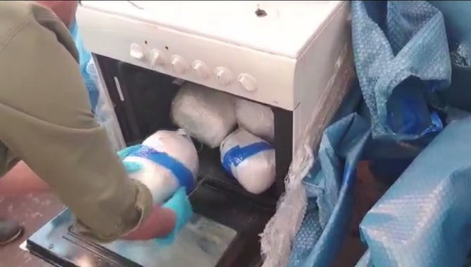 Mersin’de Uyuşturucu Tırına Nefes Kesen Operasyon