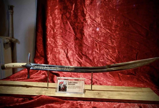 Bilecik’te ‘Kahraman Türk Büyükleri Savaş Aletleri Sanat Sergisi’ Açıldı