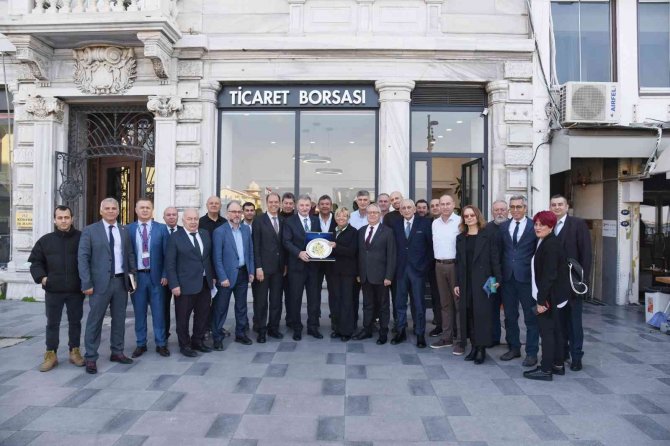 Tmo Stoklarından 12 Bin 500 Ton Kuru Üzüm Satışı