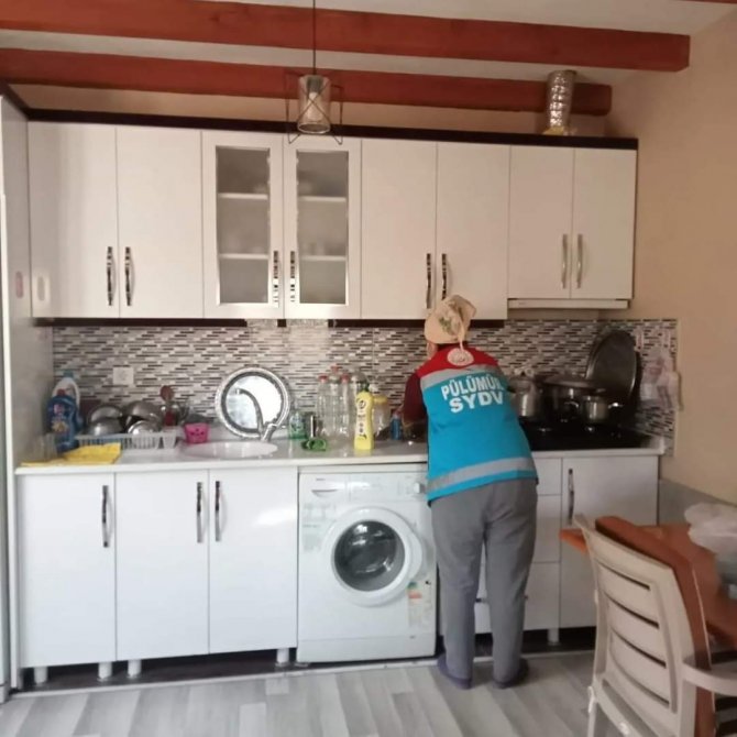 Pülümür’de Vefa Ekipleri Vatandaşların İhtiyaçlarını Karşılıyor