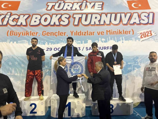 Türkiye Kick Boks Turnuvası’nda Yıldırım Rüzgarı