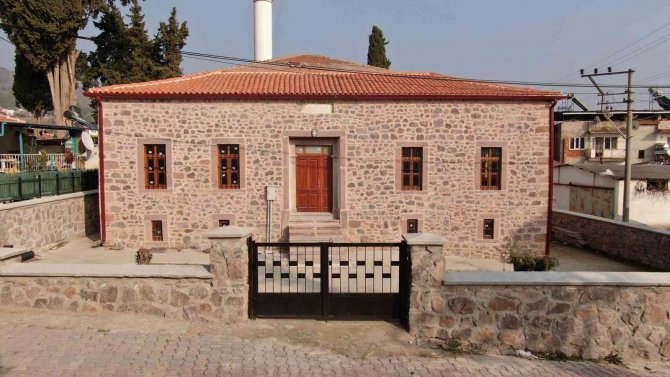 Üçpınar’daki Tarihi Yapının Restorasyonunda Sona Yaklaşıldı