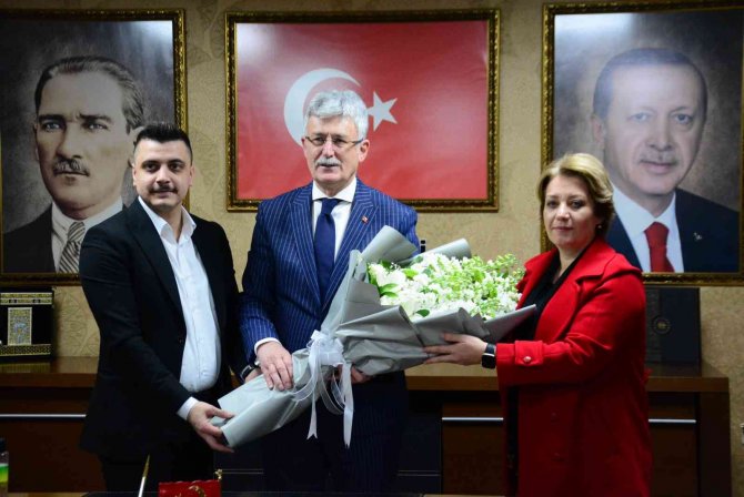 Milletvekili Adaylığına Hazırlanan Ak Parti İ̇l Başkanı Mehmet Ellibeş’ten Veda